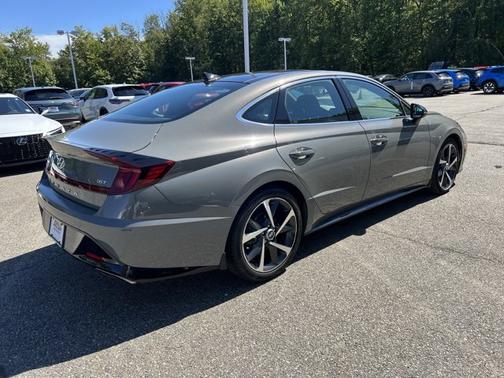 2022 Hyundai SONATA SEL Plus