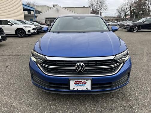 2024 Volkswagen Jetta SE