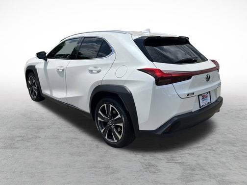2021 Lexus UX 200 Base