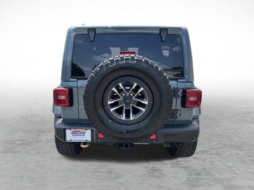 2024 Jeep Wrangler Rubicon 392