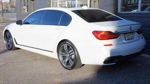2016 BMW 750 i xDrive