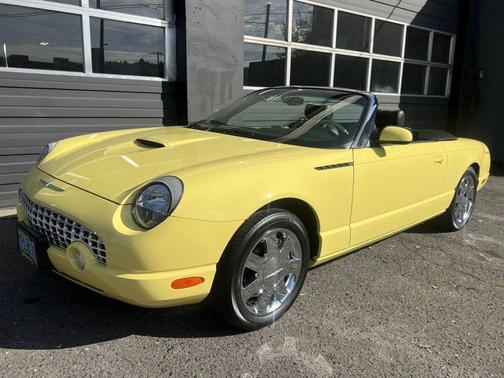 2002 Ford Thunderbird Base