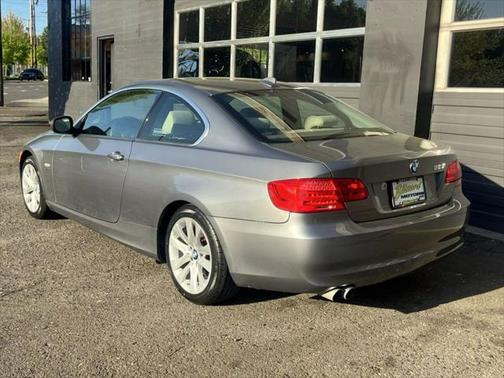 2012 BMW 328 328i xDrive Coupe 2D