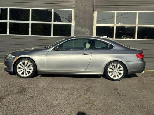 2012 BMW 328 328i xDrive Coupe 2D
