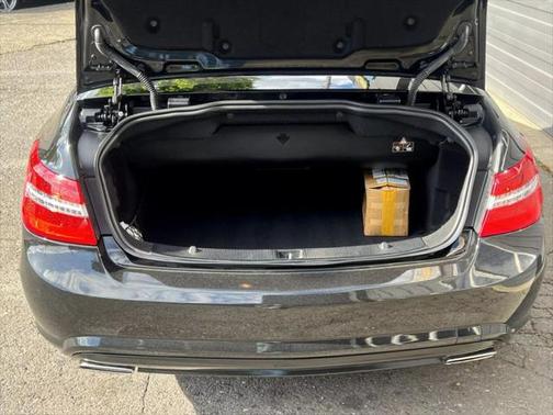 2011 Mercedes-Benz E-Class E 550 Convertible 2D