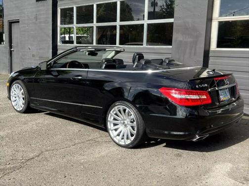 2011 Mercedes-Benz E-Class E 550 Convertible 2D