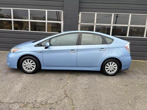 2014 Toyota Prius Plug-in Advanced