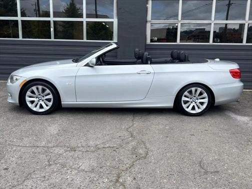 2012 BMW 328 328i Convertible 2D