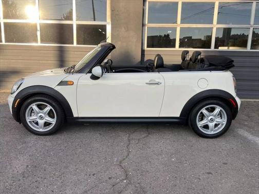 2010 MINI Cooper Base