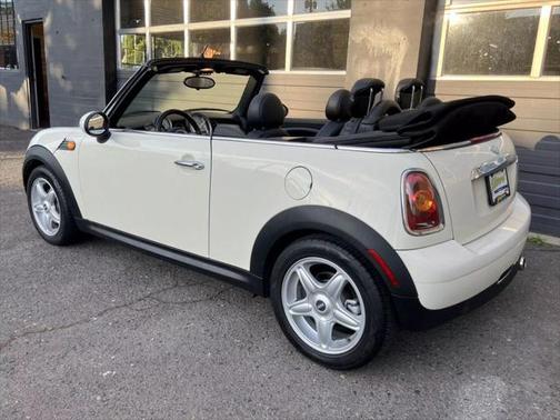 2010 MINI Cooper Base
