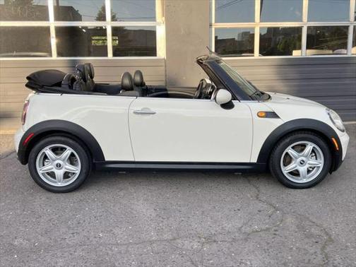 2010 MINI Cooper Base