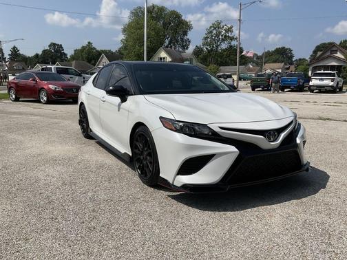 2021 Toyota Camry XSE V6