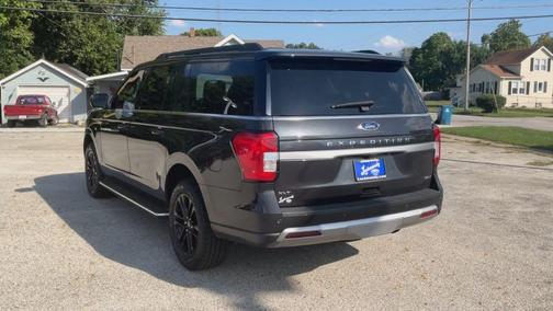 2023 Ford Expedition Max XLT