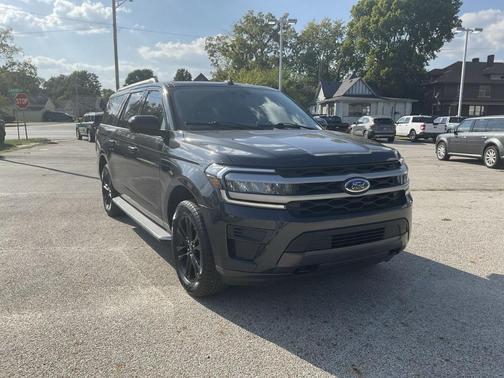 2023 Ford Expedition Max XLT