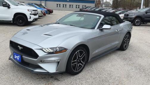 2022 Ford Mustang EcoBoost