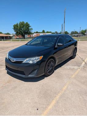 Black 2012 Toyota Camry LE