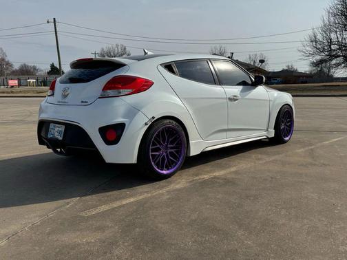 2016 Hyundai Veloster Turbo