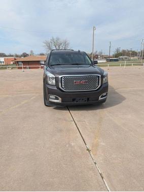 Gray 2017 GMC Yukon XL Denali