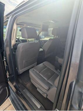 Gray 2017 GMC Yukon XL Denali