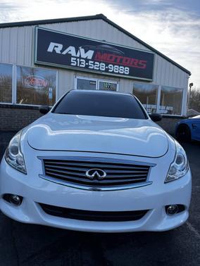 2015 INFINITI Q40 Base