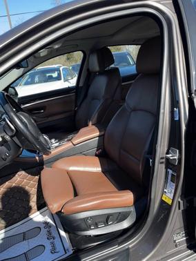 2011 BMW 550 550i 4dr Sedan