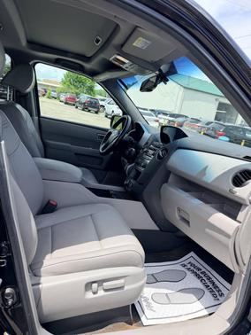 Crystal Black Pearl 2013 Honda Pilot Touring