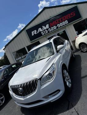 Summit White 2017 Buick Enclave Premium