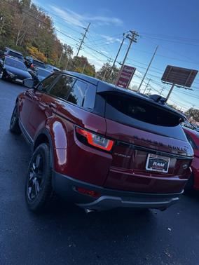 2018 Land Rover Range Rover Evoque SE Premium