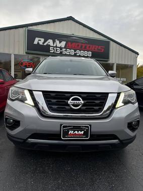 2018 Nissan Pathfinder SV