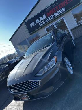 2020 Ford Fusion Hybrid SE