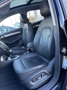 2017 Audi Q3 2.0T Premium