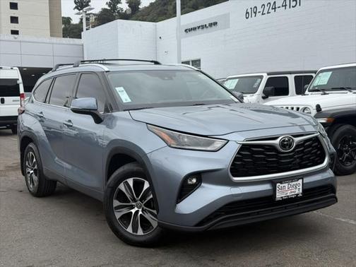 2021 Toyota Highlander XLE