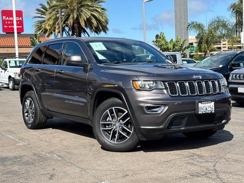 2018 Jeep Grand Cherokee Laredo E