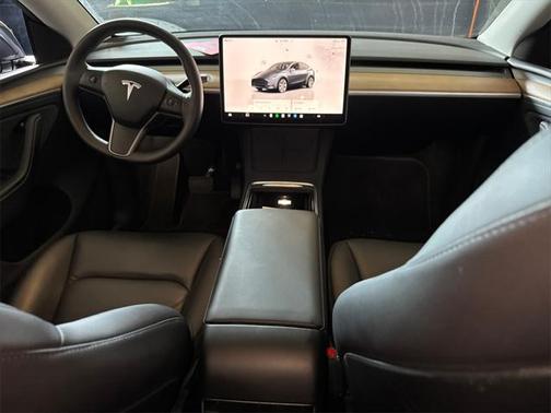 2024 Tesla Model Y Long Range Dual Motor All-Wheel Drive