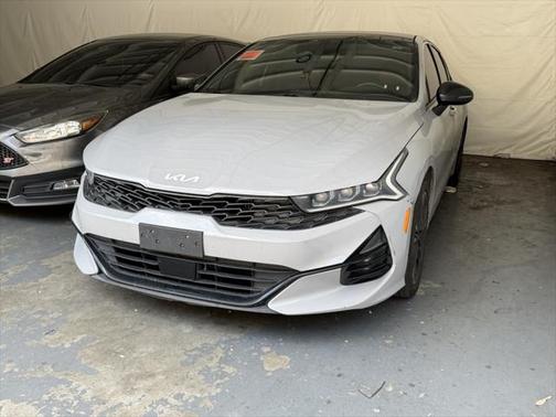 2022 Kia K5 GT-Line