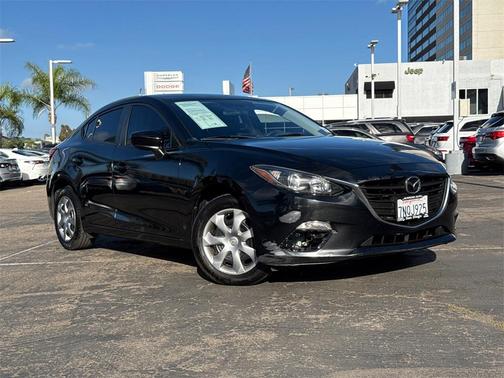 2016 Mazda Mazda3 i Sport