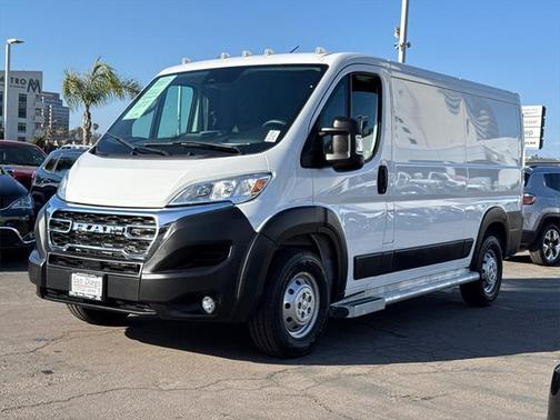 2023 RAM ProMaster 2500 Base