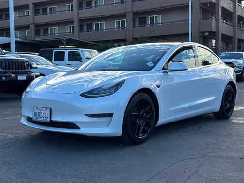 2019 Tesla Model 3 Standard Range