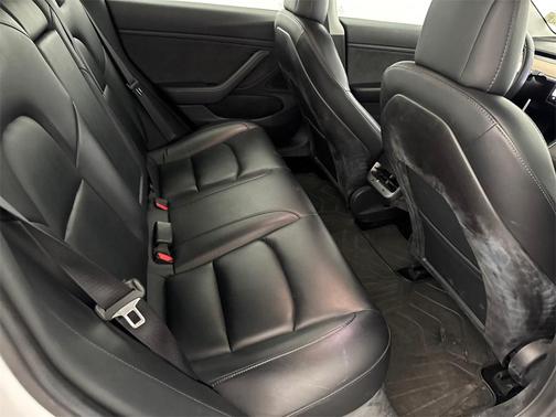 2019 Tesla Model 3 Standard Range