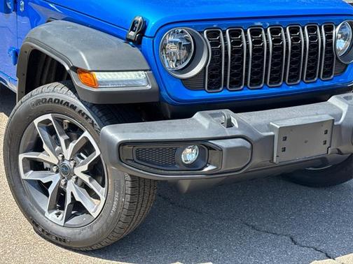 2025 Jeep Wrangler 4xe Sport S