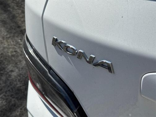 2023 Hyundai KONA EV SE