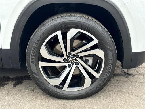 2022 Volkswagen Atlas 2.0T SEL