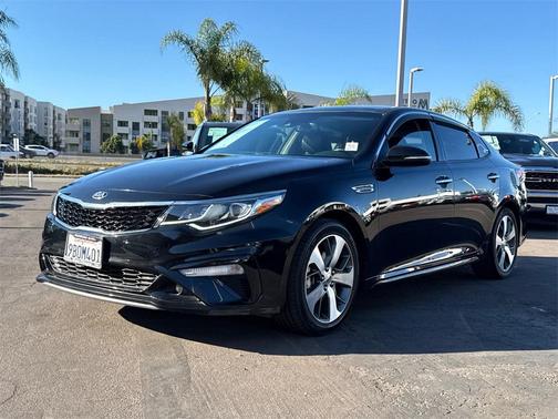 2019 Kia Optima S