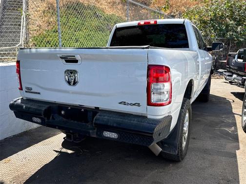 2019 RAM 2500 Big Horn Crew Cab 4x4 6'4' Box