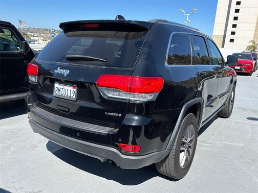 2019 Jeep Grand Cherokee Laredo
