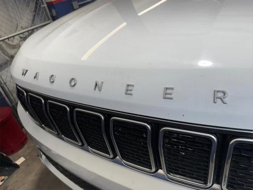 2023 Jeep Wagoneer L Series II 4x4