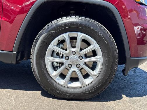 2021 Jeep Grand Cherokee Laredo