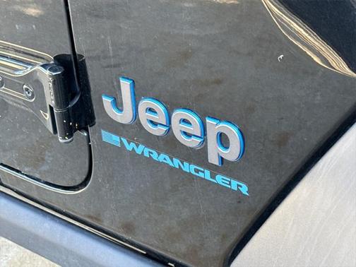 2023 Jeep Wrangler 4xe Willys