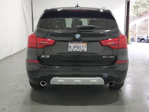 Photo 4 of 39 of 2019 BMW X3 sDrive30i