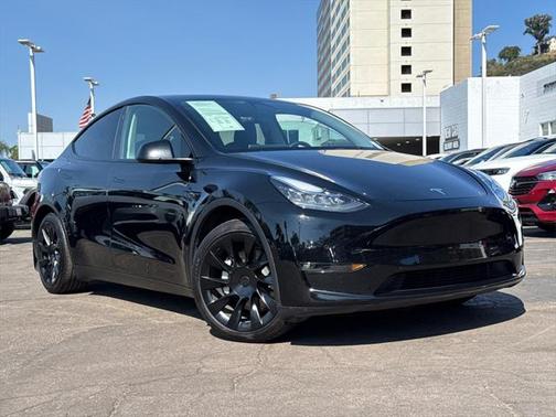 2021 Tesla Model Y Long Range Dual Motor All-Wheel Drive